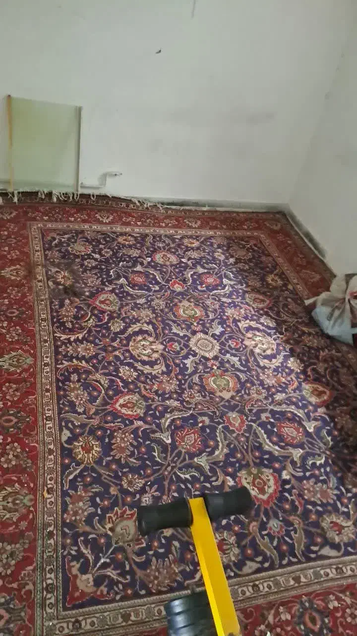 فرش دستباف|فرش|کرج, دهقان ویلا|دیوار