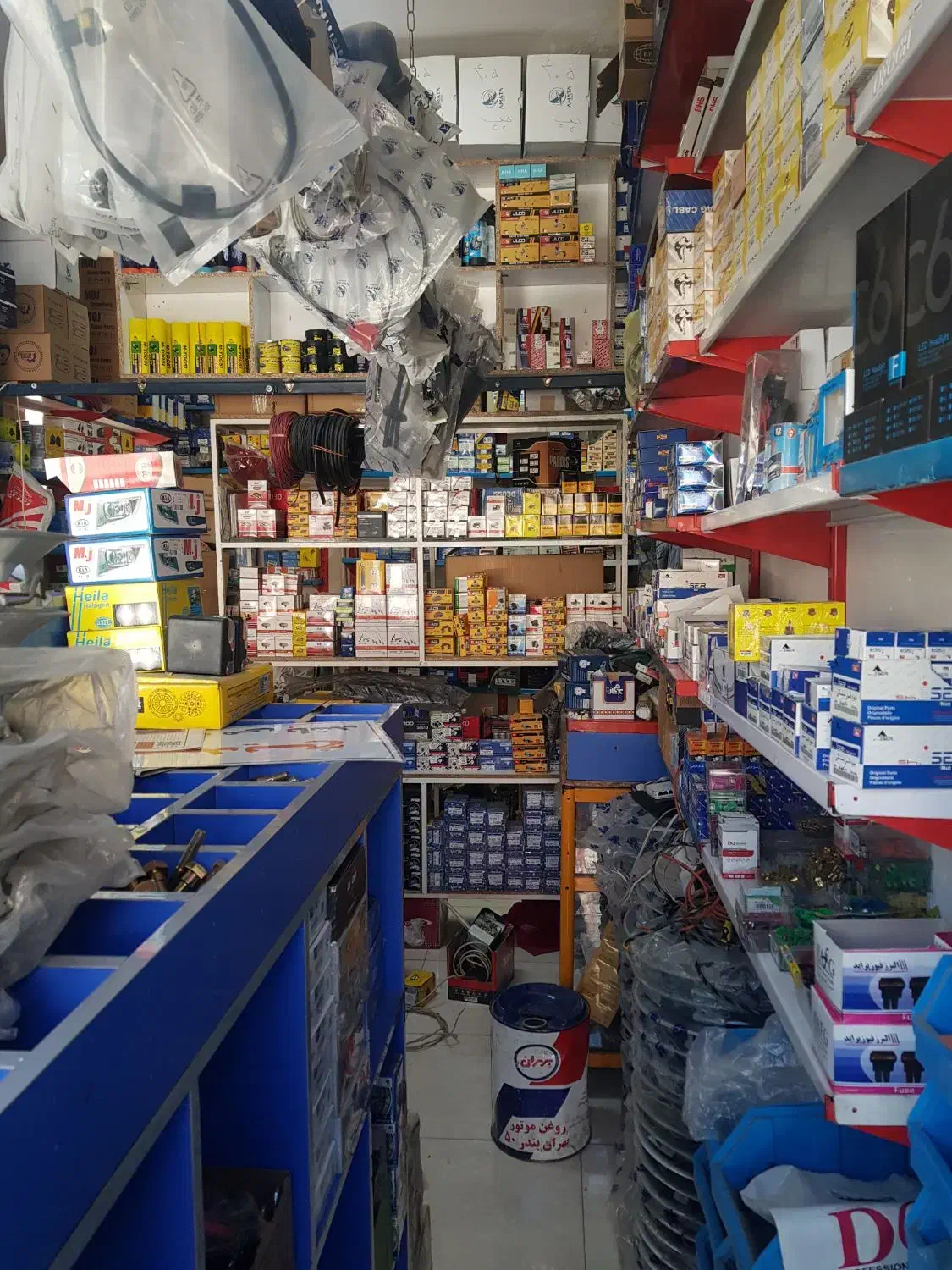 لوازم یدکی نقد چک|قطعات یدکی و لوازم جانبی|قم, ولیعصر|دیوار