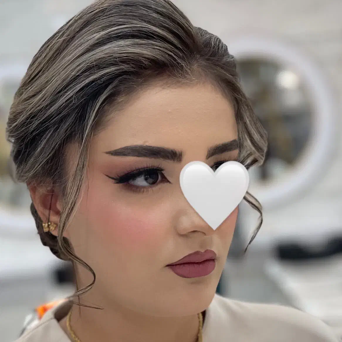 خدمات و اموزش ارایشگری دراموزشگاه رسمی|خدمات آرایشگری و زیبایی|ارومیه, |دیوار