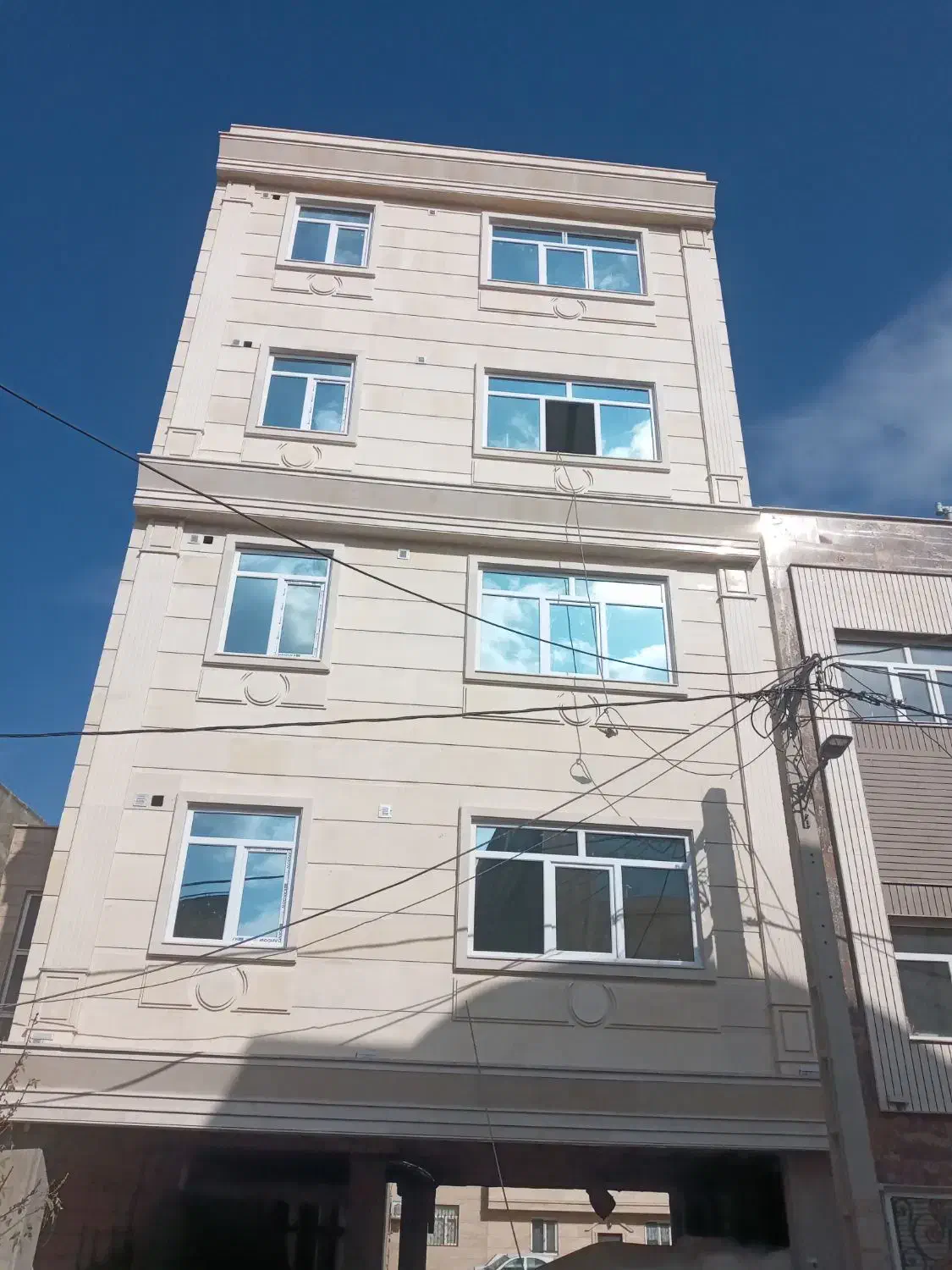 درب و پنجرهای دوجداره یو پی وی سی|خدمات پیشه و مهارت|اراک, |دیوار