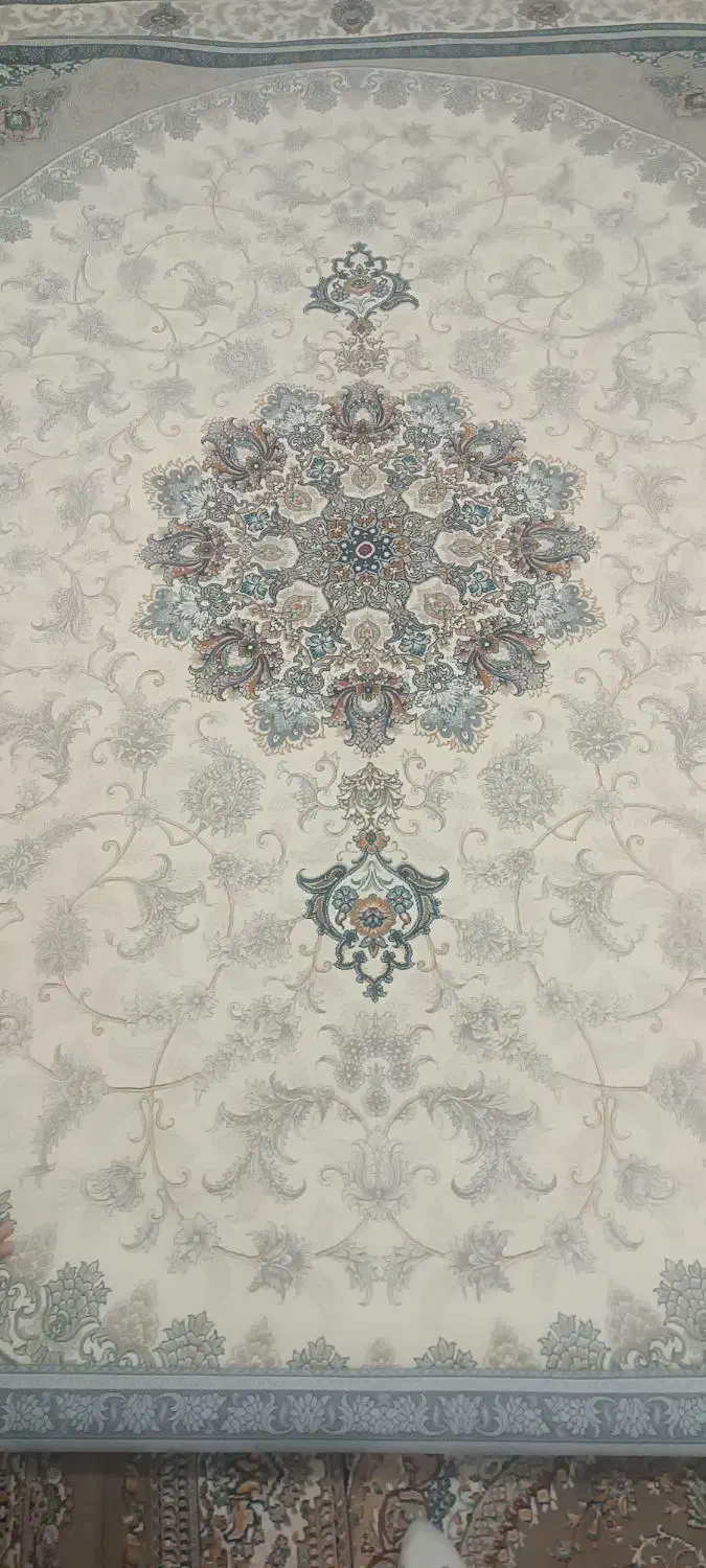 ۴ عدد فرش تک زیر قیمت|فرش|اصفهان, شهید رجایی|دیوار