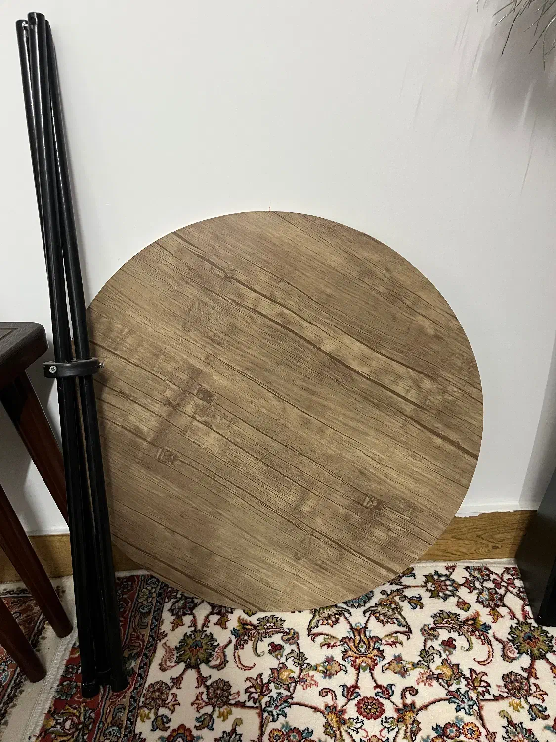 میزگرد|میز و صندلی غذاخوری|گنبد کاووس, |دیوار