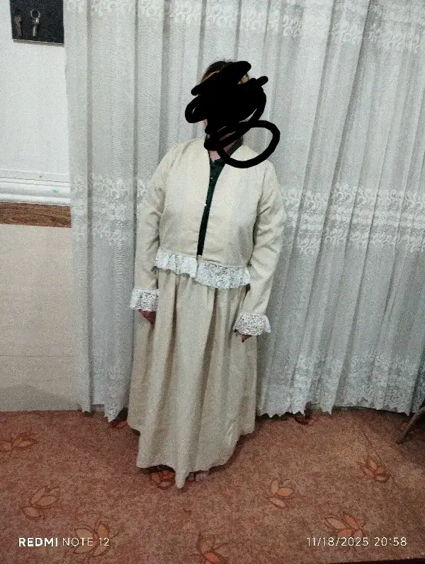 کت دامن|لباس|رامهرمز, |دیوار