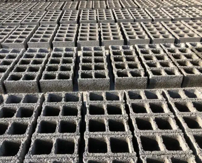 دستگاه بلوک زن نیمه اوتومات|ماشین‌آلات صنعتی|سیرجان, |دیوار