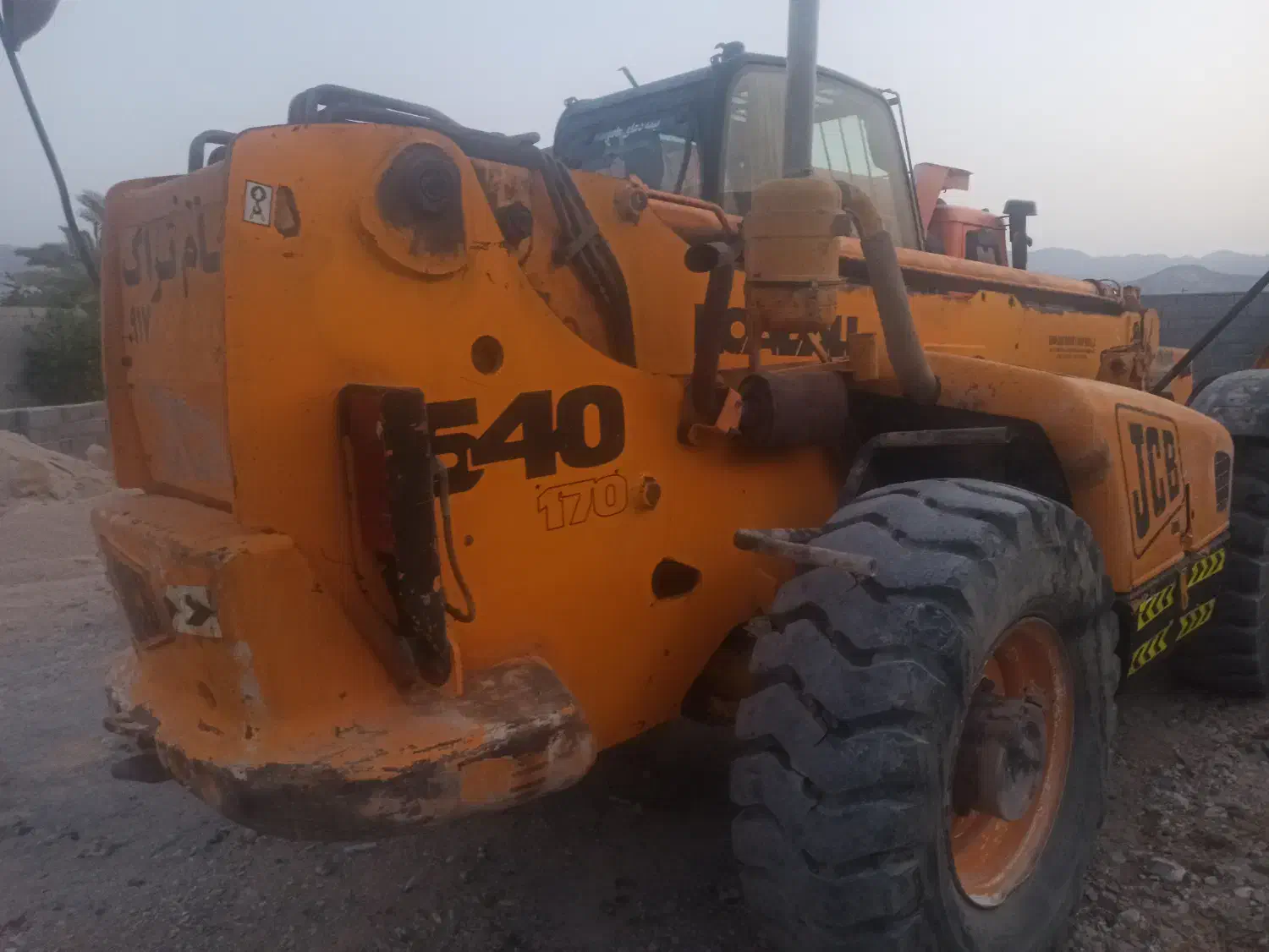 بام تراک|خودرو سنگین|شیراز, حومه شیراز|دیوار