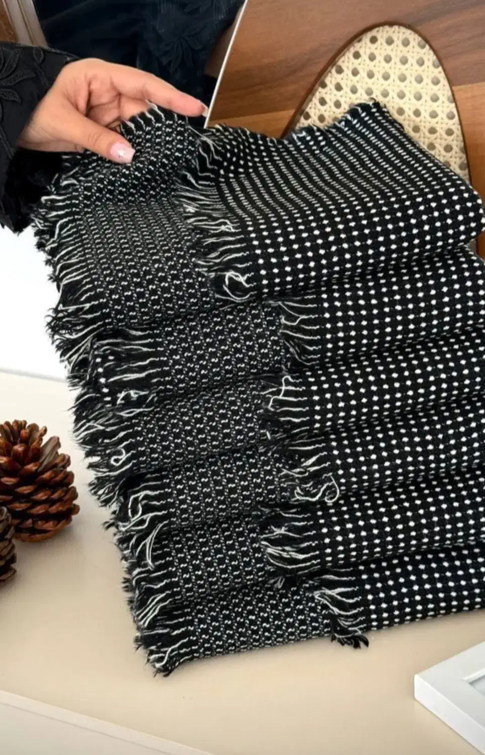 شال موهر نقطه ای|لباس|نوشهر, |دیوار