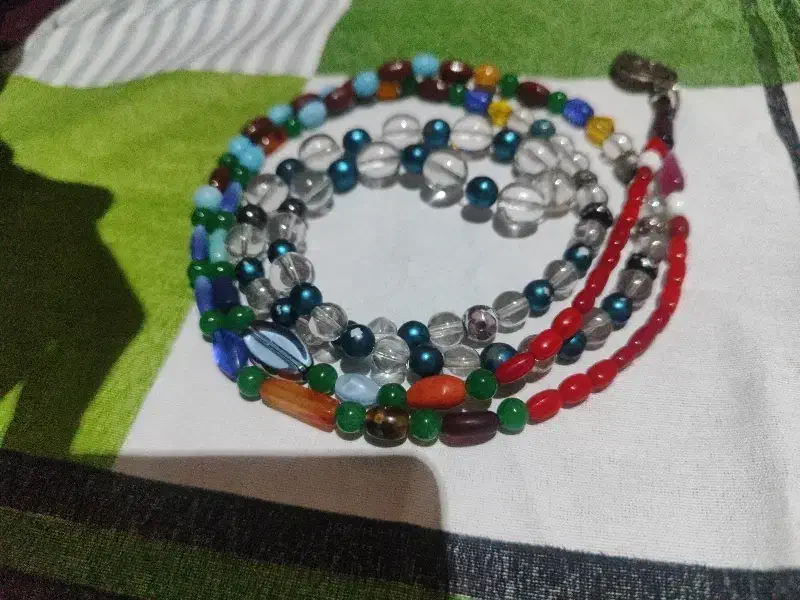 تسبیح با مهرههای کاملاً قدیمی|کلکسیون اشیاء عتیقه|کرج, حسن آباد|دیوار