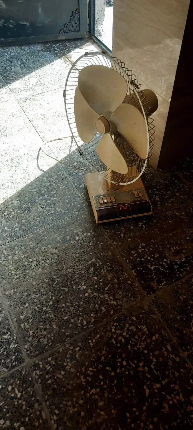 فروش پنکه|پنکه و تصفیه‌کنندهٔ هوا|رشت, بالاکویه|دیوار