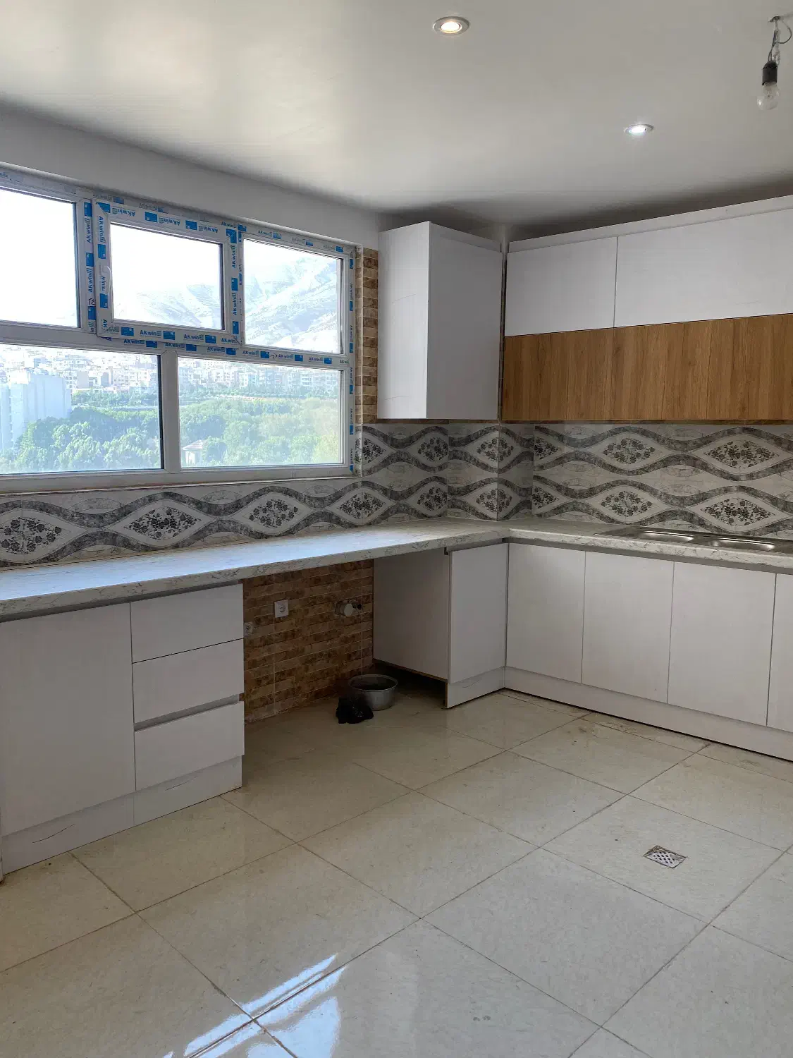 اپارتمان ۹۱متری نوساز شیک‌فروش فوری|فروش آپارتمان|کرج, حصار سرجوب|دیوار