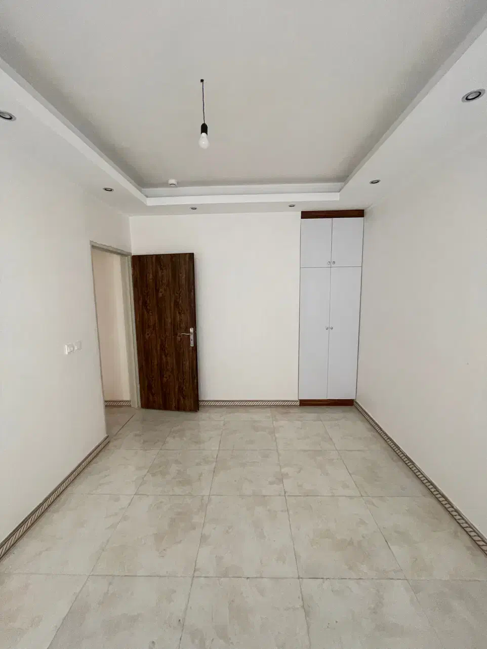 اجاره تک‌ واحد/آب و برق/ پشت شهرداری منطقه۵|اجارهٔ آپارتمان|رشت, باهنر|دیوار