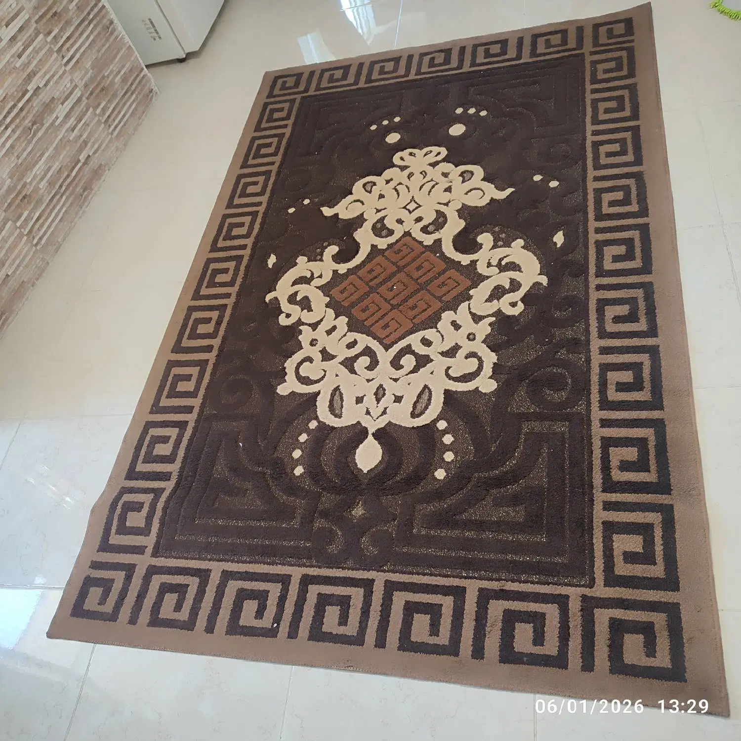 فرش|فرش|رشت, جماران|دیوار
