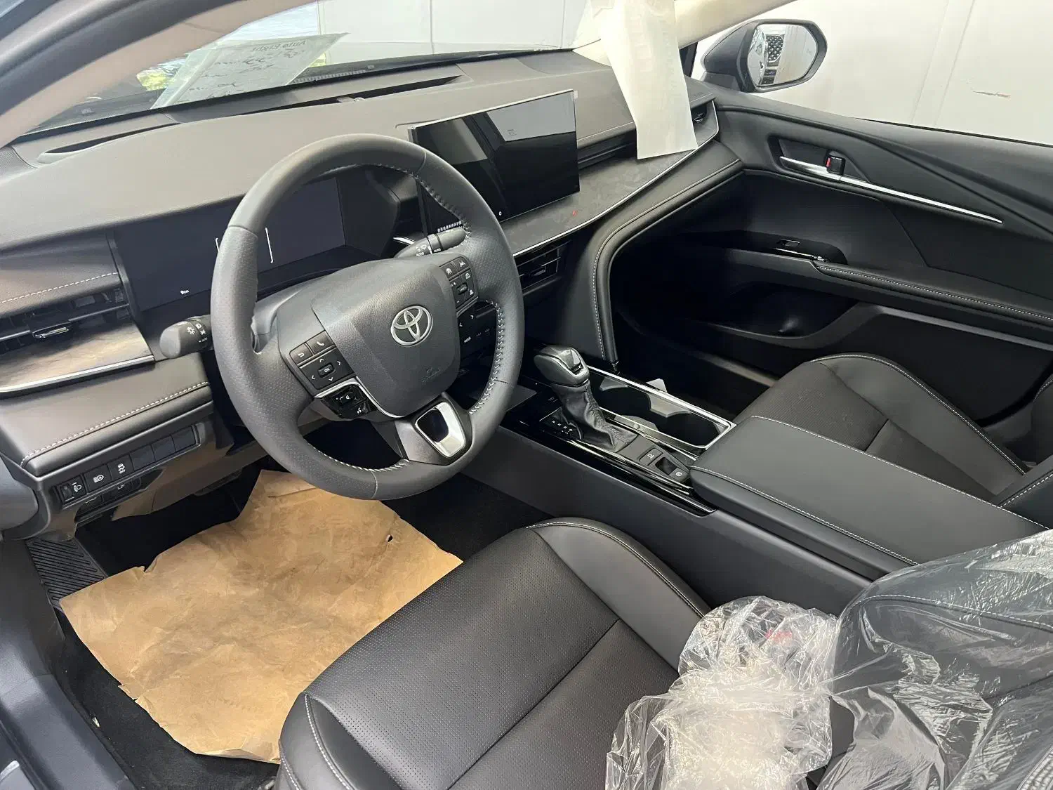 تویوتا کمری 2/5 چین /2025/تحویل آنی|خودرو سواری و وانت|تهران, عباس‌آباد|دیوار