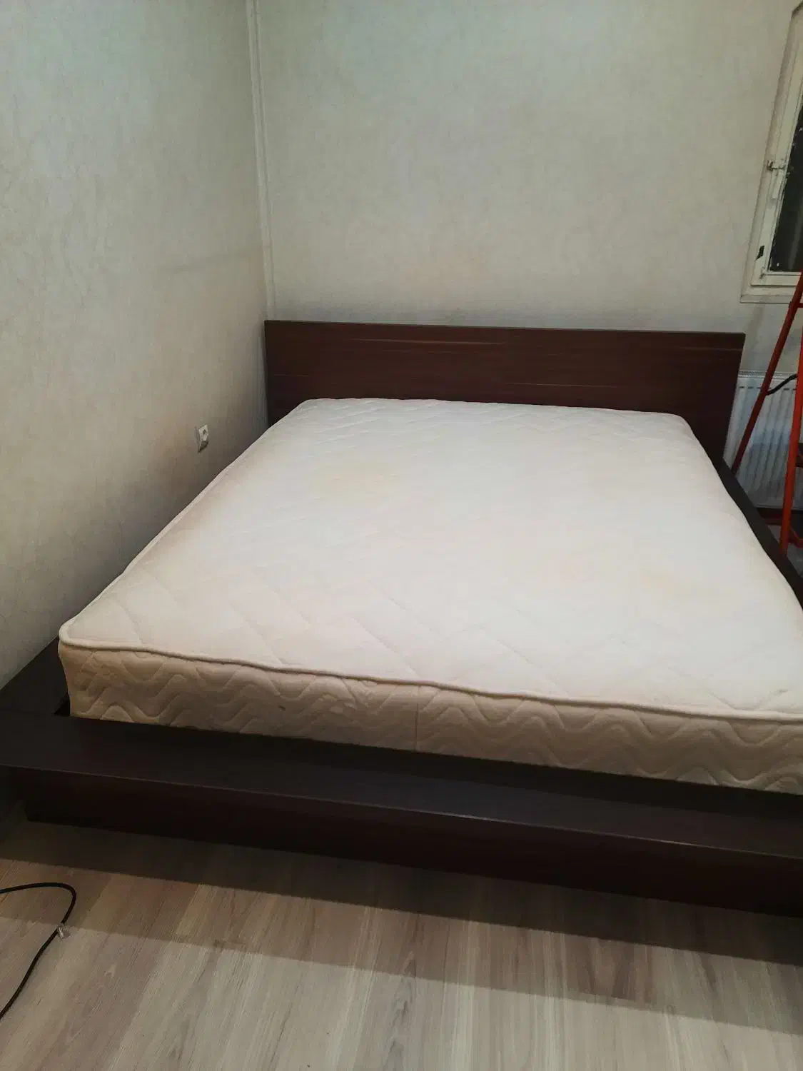 سرویس خواب کامل|تخت و سرویس خواب|شیراز, ارم|دیوار