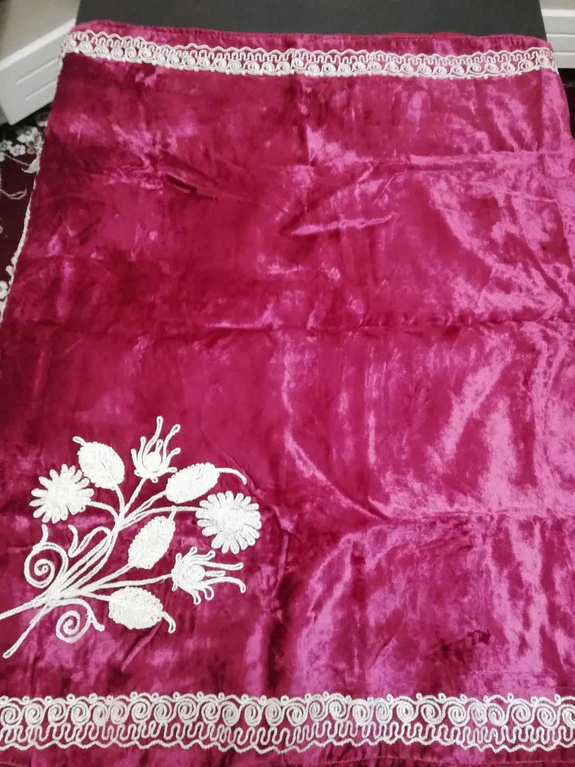 3 عدد سفره مخمل ترمه دوزی قدیمی|پرده، رانر، رومیزی|شیراز, نصر|دیوار