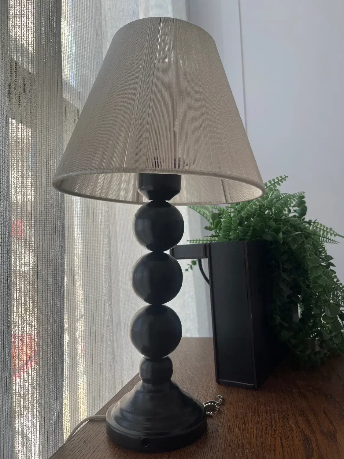 آباژور|چراغ خواب و آباژور|بروجرد, |دیوار