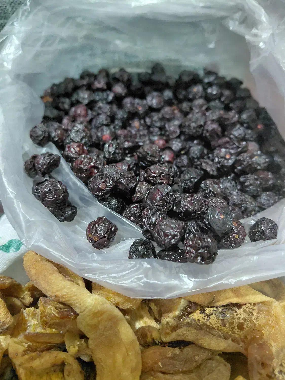 آلبالو خشک ۲۵۰ هزار تومان|خوردنی و آشامیدنی|تهران, بوستان چیتگر|دیوار