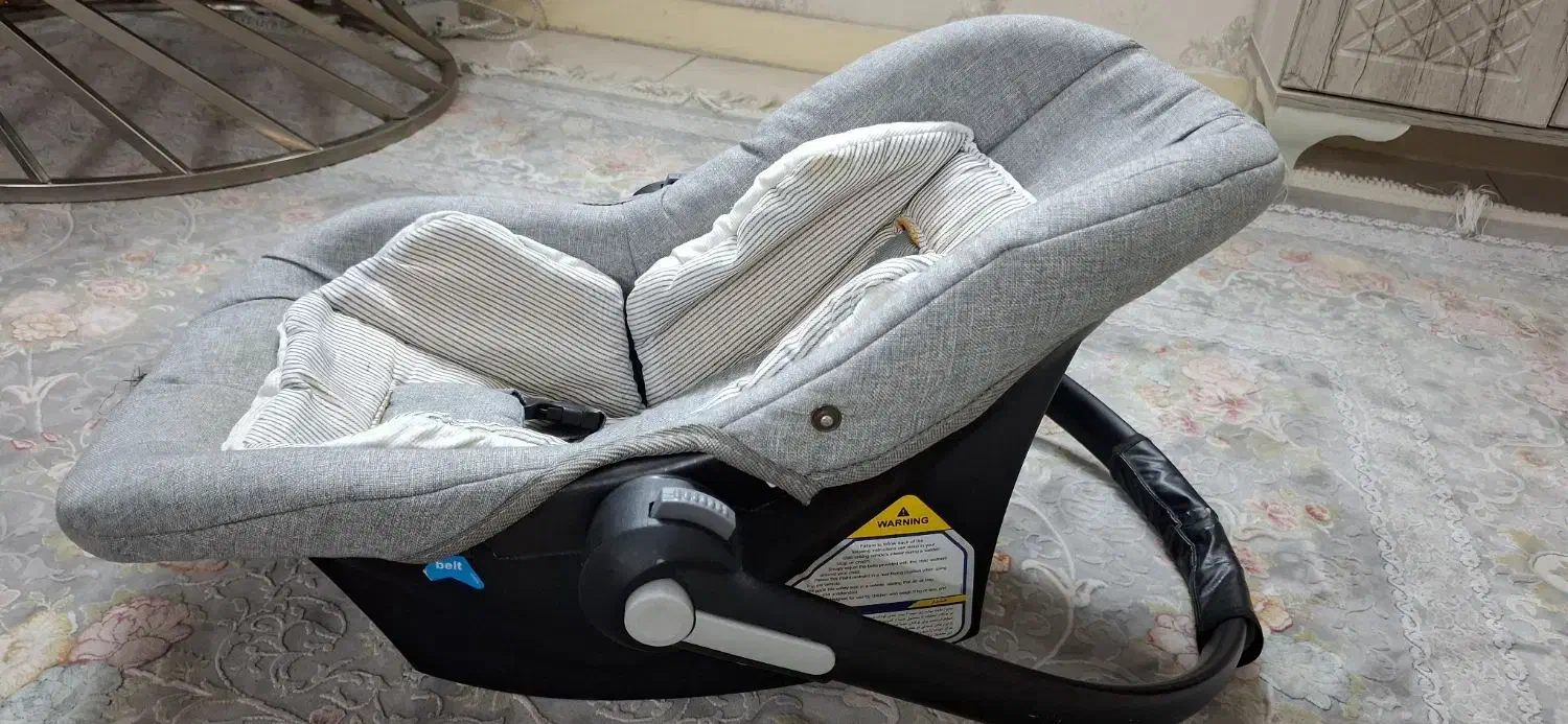 کریر و قنداق سوئیسی نوزاد|کالسکه و لوازم جانبی|تهران, وصفنارد|دیوار