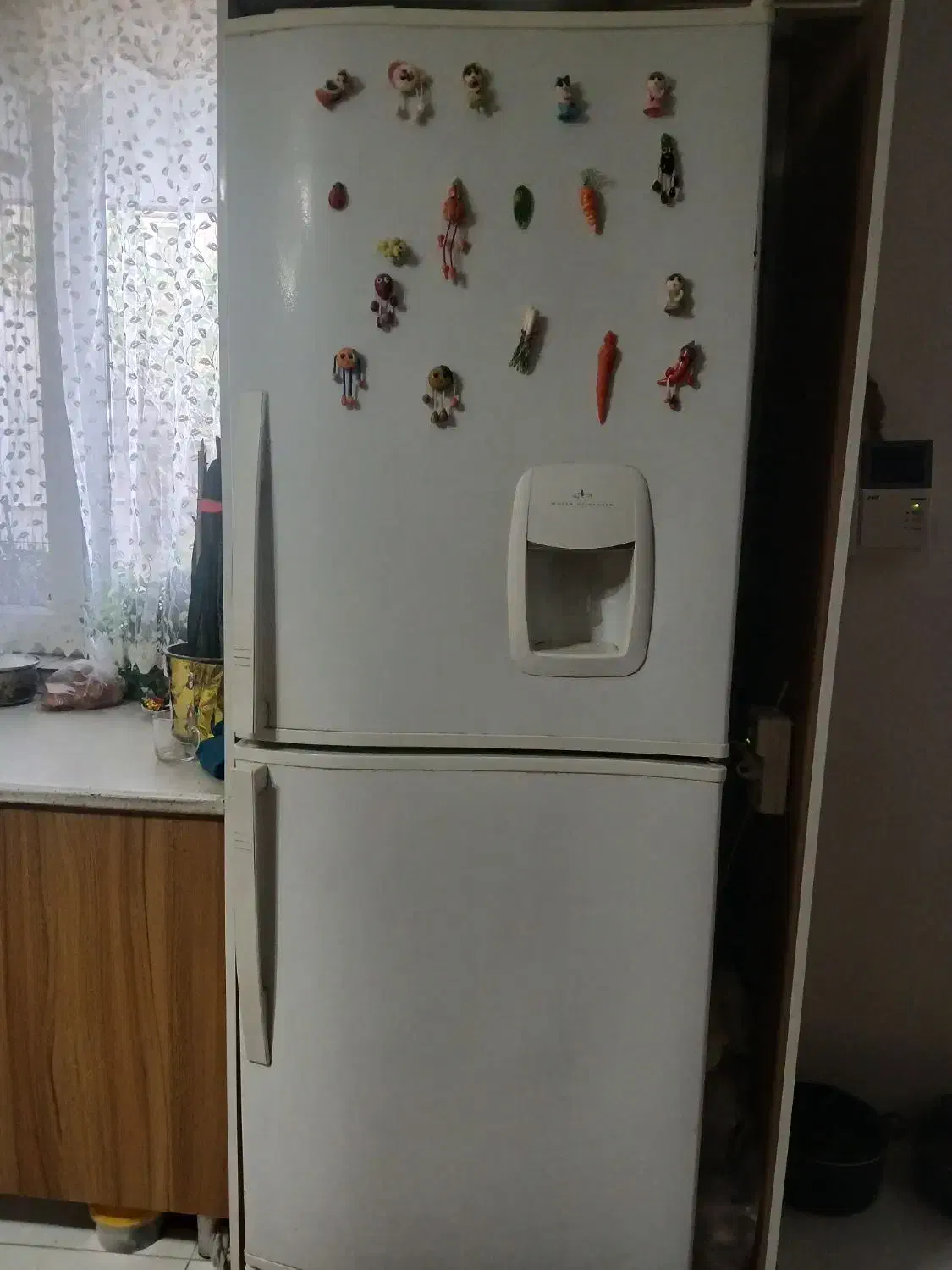 یخچال فریزر دو درب بالا وپایین ۴ کشو|یخچال و فریزر|جاجرود, |دیوار