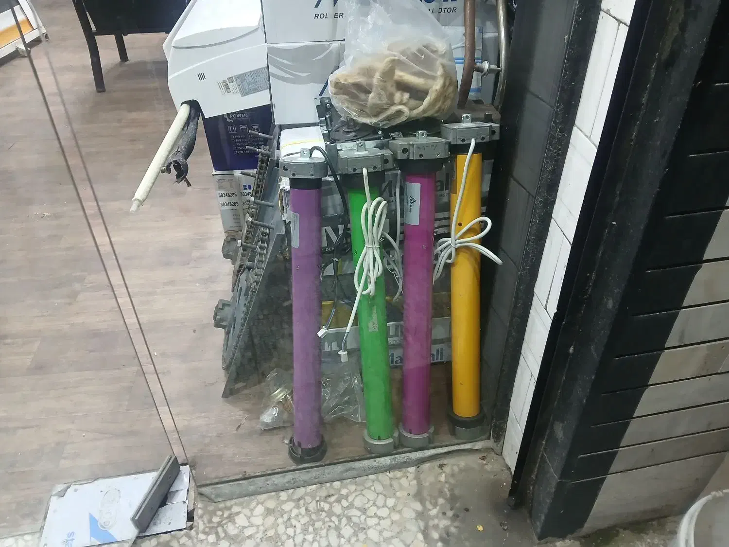 فروش تکی به قیمت عمده موتور کرکره برقی توبلار ساید|عمدهفروشی|رشت, آتشگاه|دیوار