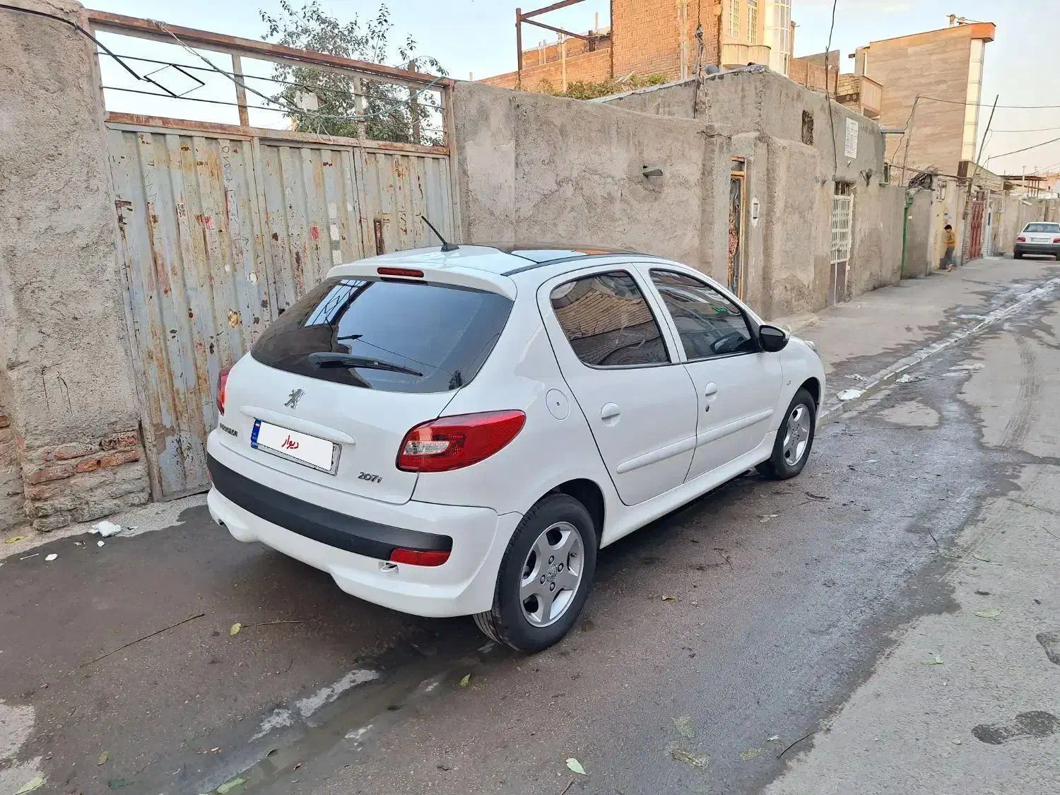 پژو ۲۰۷ سقف پانا مدل۱۴۰۲|خودرو سواری و وانت|اردبیل, |دیوار