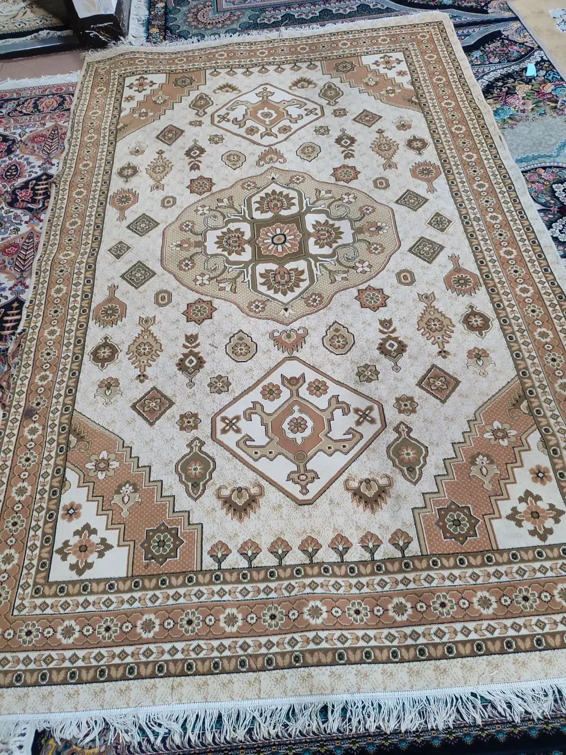 گلیم فرش شیش متری تمیز|فرش|خرم‌آباد, |دیوار