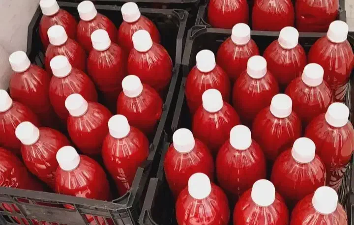 رب گوجه خونگی|خوردنی و آشامیدنی|شیبکوه (فارس), |دیوار