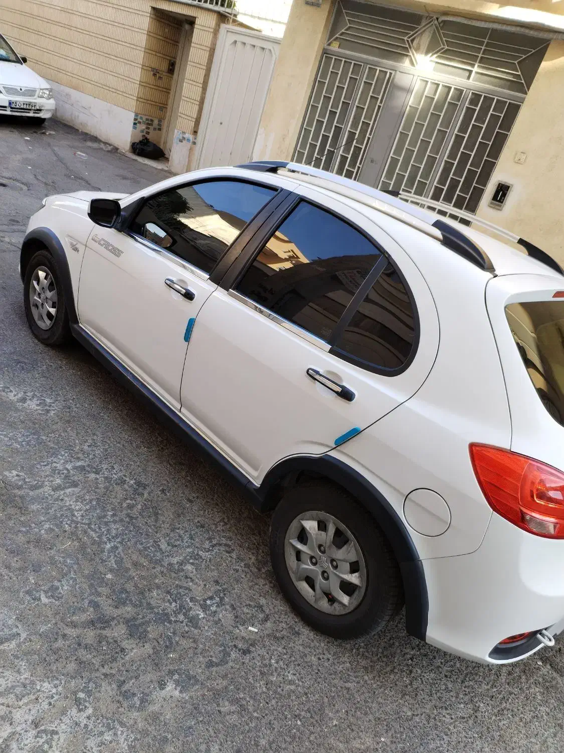 کوئیک دنده ایی ساده مدل 1401|خودرو سواری و وانت|شیراز, امام حسین|دیوار