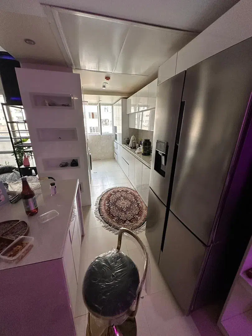 ۱۰۵متر۲خواب نوسازطبقات بالا/رزمال/دریاچه