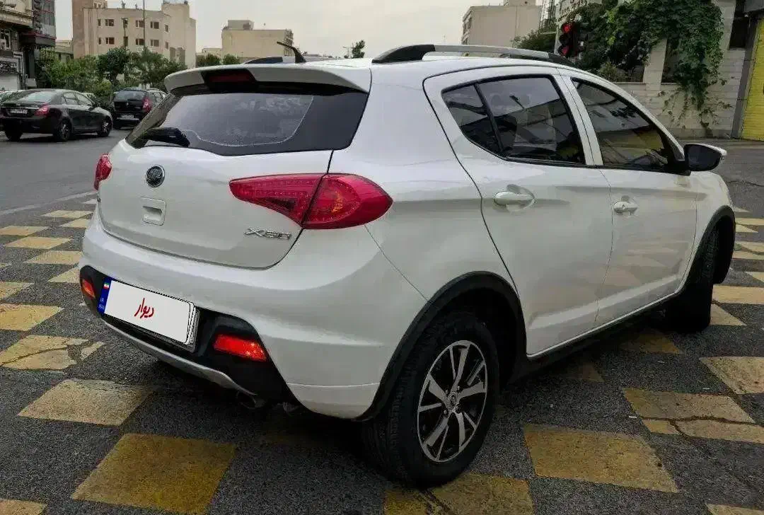 با پول پژو شاسی بلند خارجی سوار شو|خودرو سواری و وانت|کرمان, |دیوار