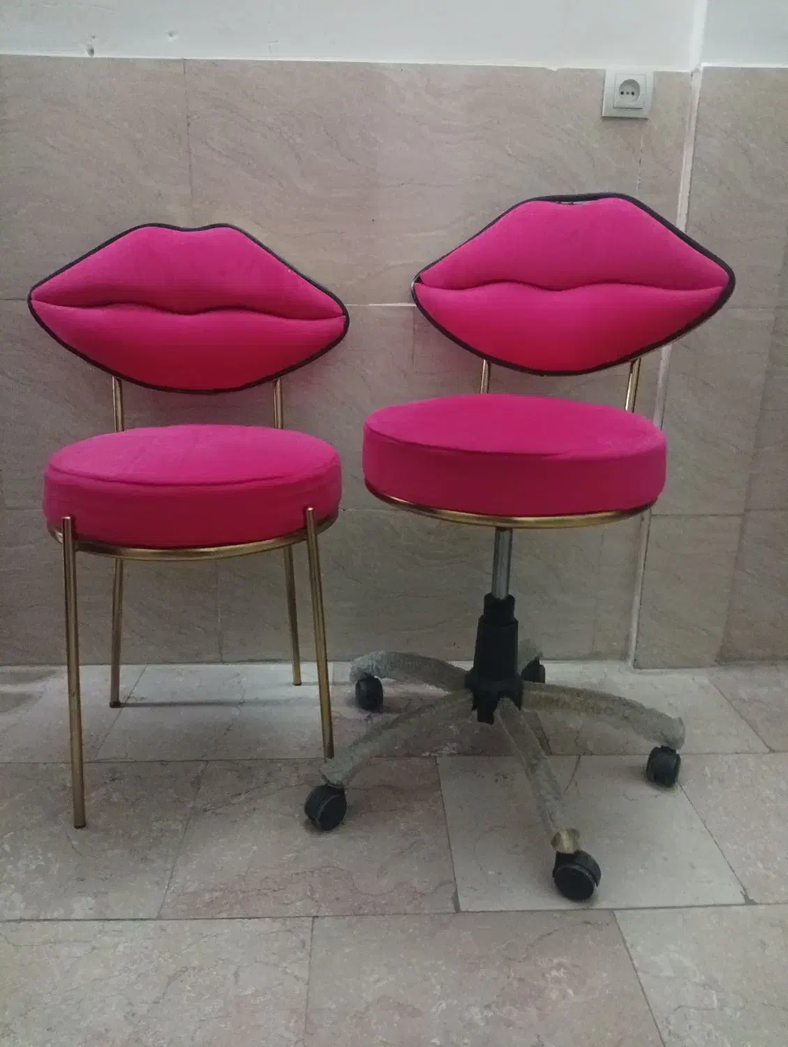 صندلی طرح لب|آرایشگاه و سالنهای زیبایی|شهریار, شهرک مصطفی خمینی|دیوار