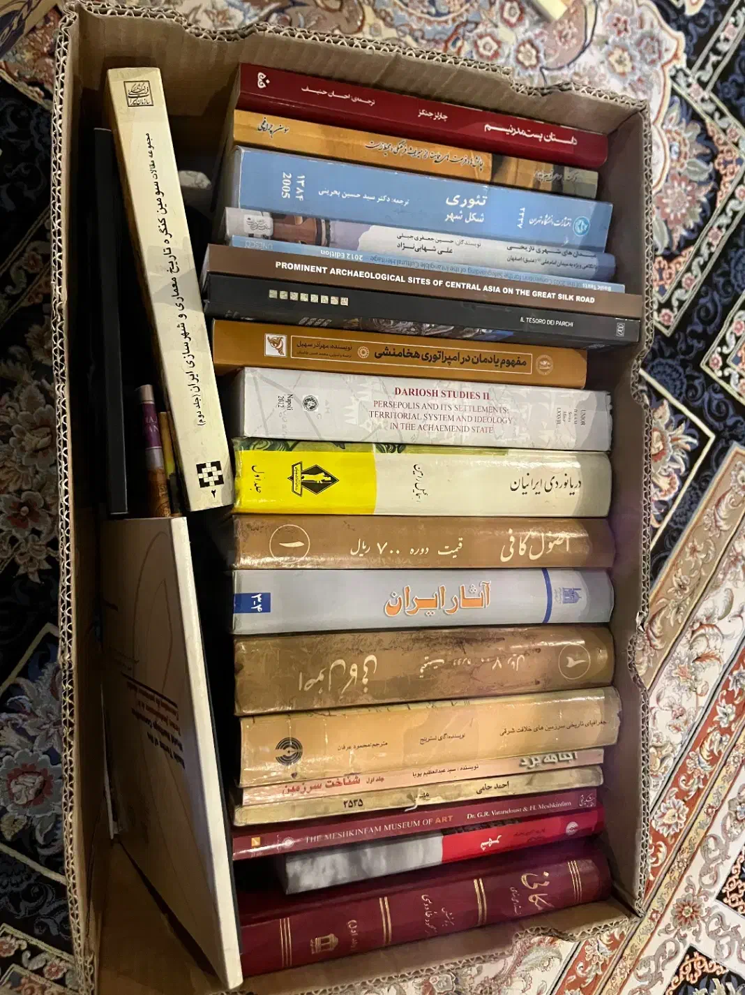 کتاب های معماری تاریخی|کتاب و مجله تاریخی|تهران, باغ فیض|دیوار