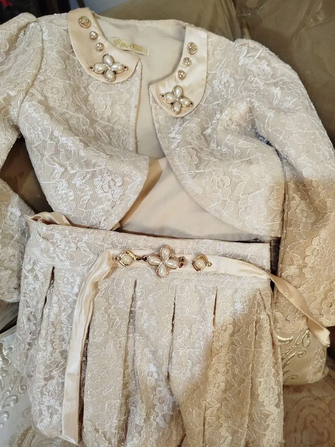 سه تکه لباس مجلسی دخترانه در حد نو|کفش و لباس بچه|شهریار, شهریار|دیوار