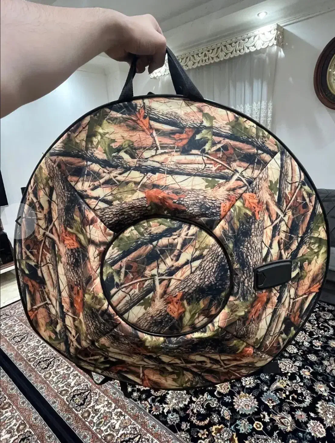 هنگدرام|درام و پرکاشن|رشت, رشتیان|دیوار