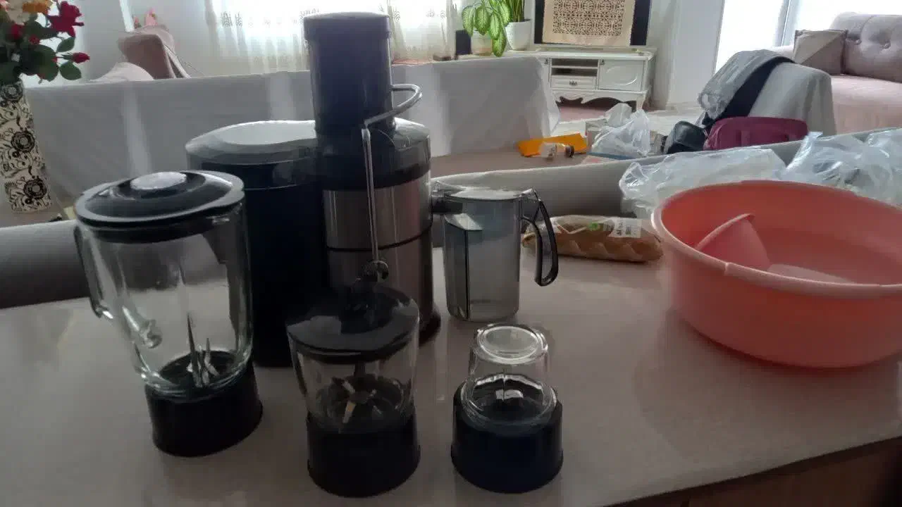 آبمیوه گیری چهار کاره|آبمیوهگیر و آبمرکباتگیر|گرگان, |دیوار