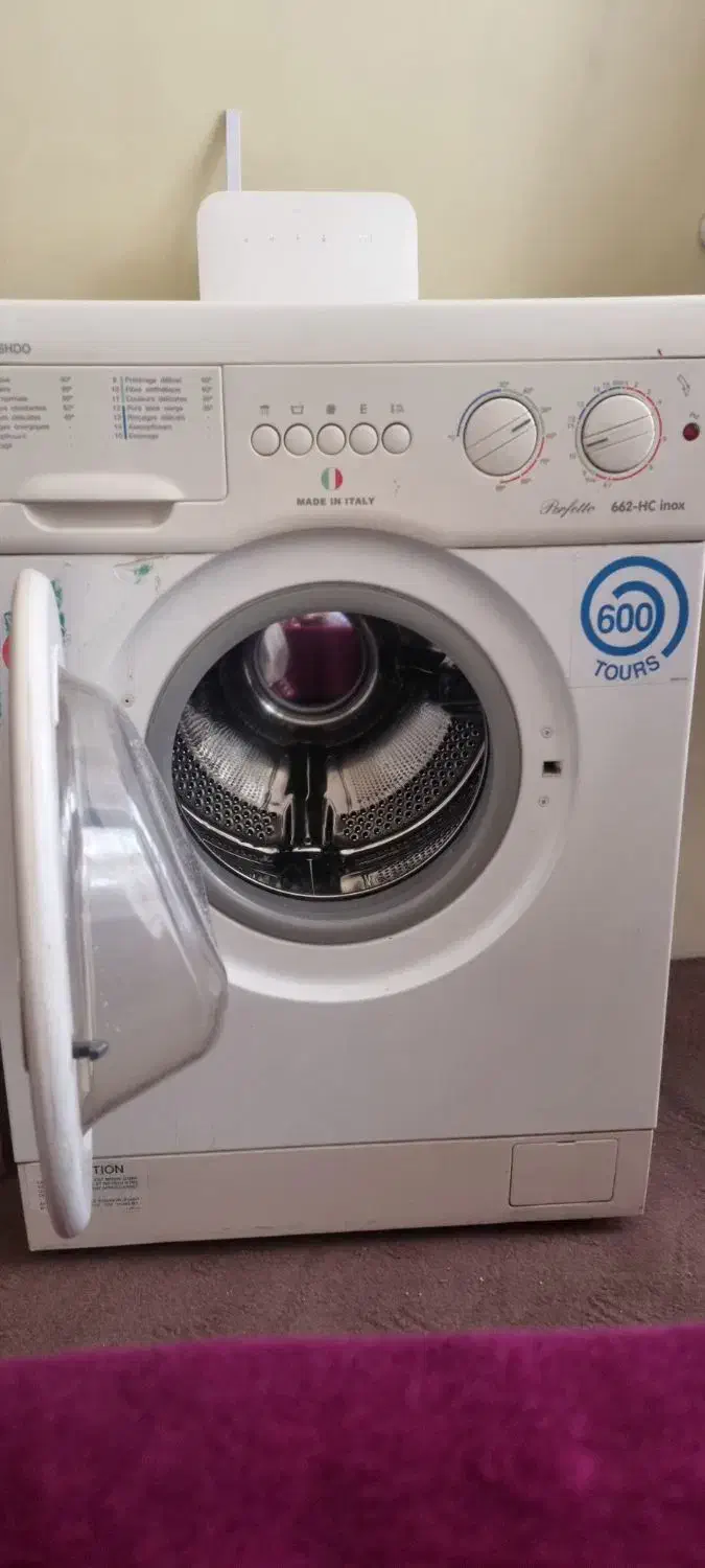 لباس شویی|ماشین لباسشویی و خشک‌کن لباس|فولادشهر, B5|دیوار