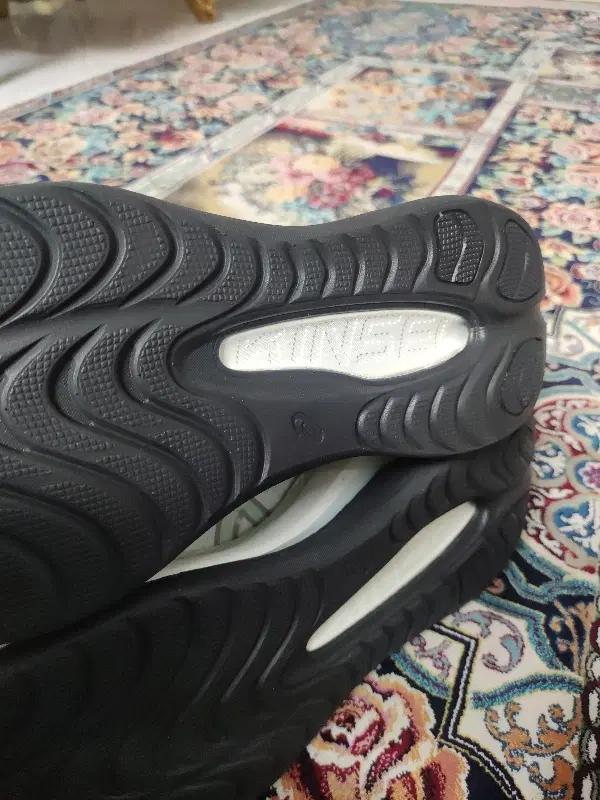 کتونی مردانه Asics ویتنام نو و اصلا استفاده نشده|کیف، کفش، کمربند|تهران, آهنگ|دیوار