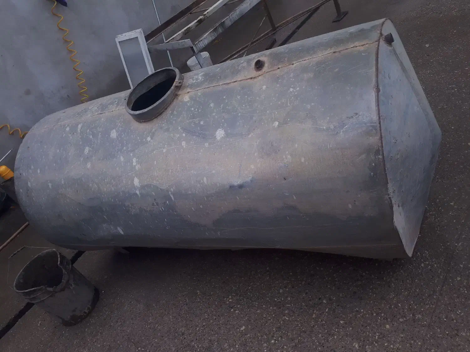 تانکی قدیمی درجه یک|مصالح و تجهیزات ساختمان|مسجد سلیمان, |دیوار