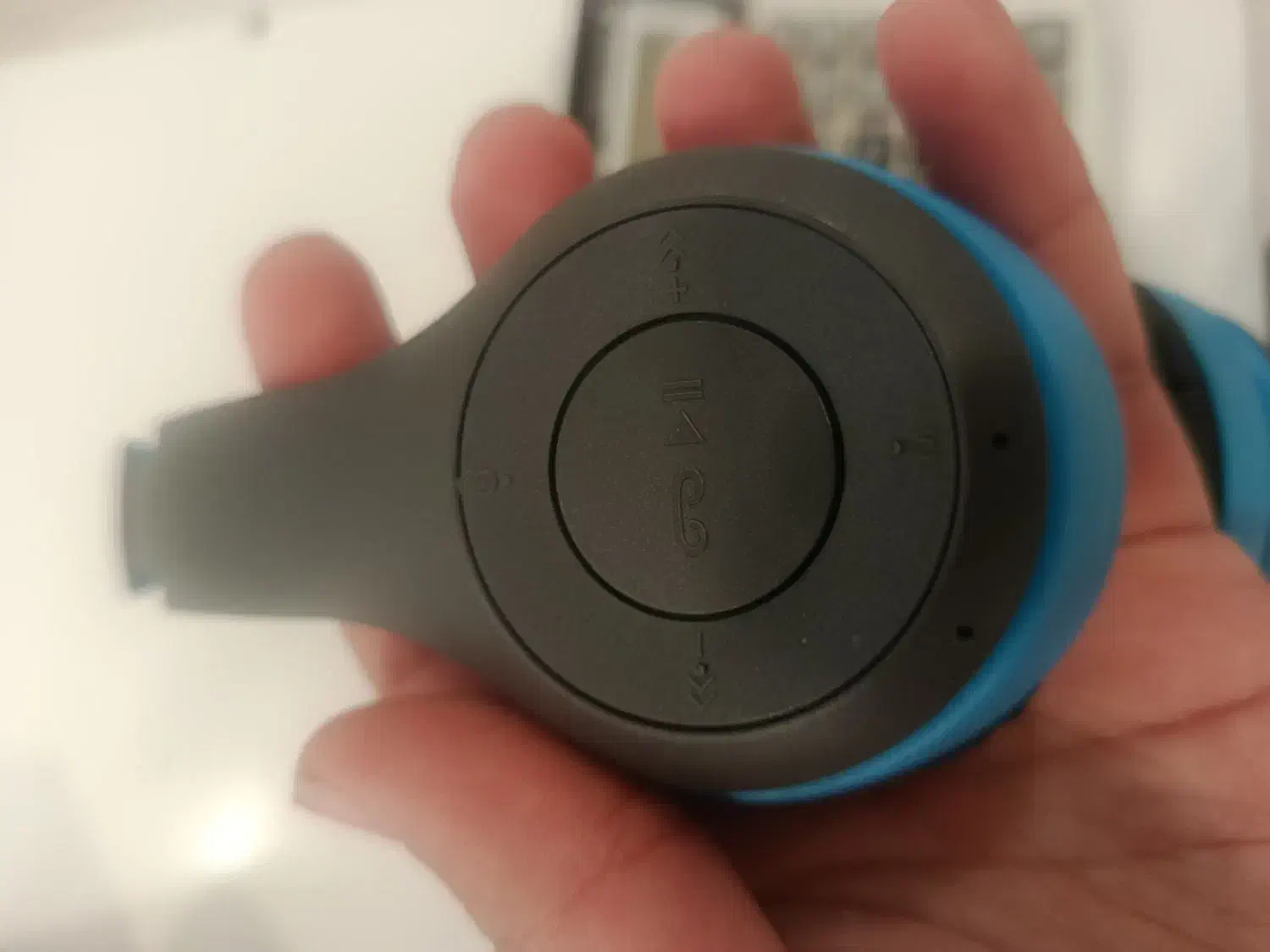 هدفون اف ۱۴|لوازم جانبی موبایل و تبلت|میانه, |دیوار