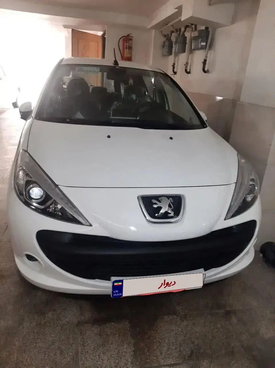 207 tu5p صفر سقف فلز 1404|خودرو سواری و وانت|اسلام‌شهر, زرافشان|دیوار