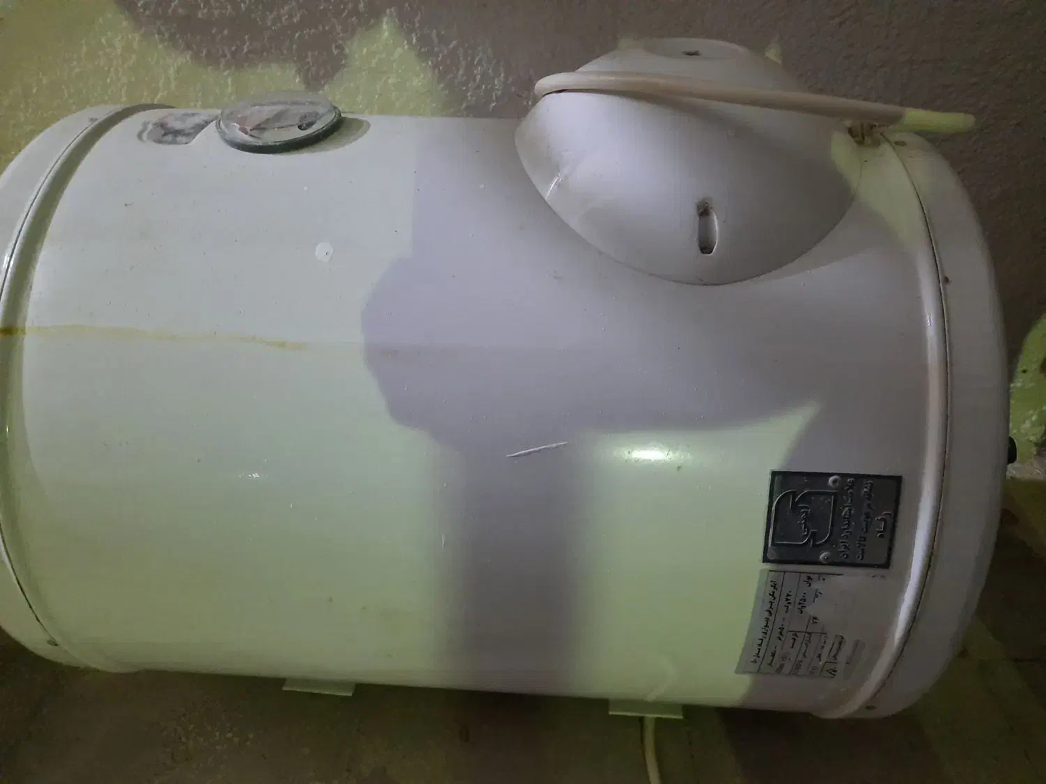 آبگرمکن برقی رفاه ۵۰ لیتری|آبگرمکن، پکیج، شوفاژ|بندرعباس, |دیوار