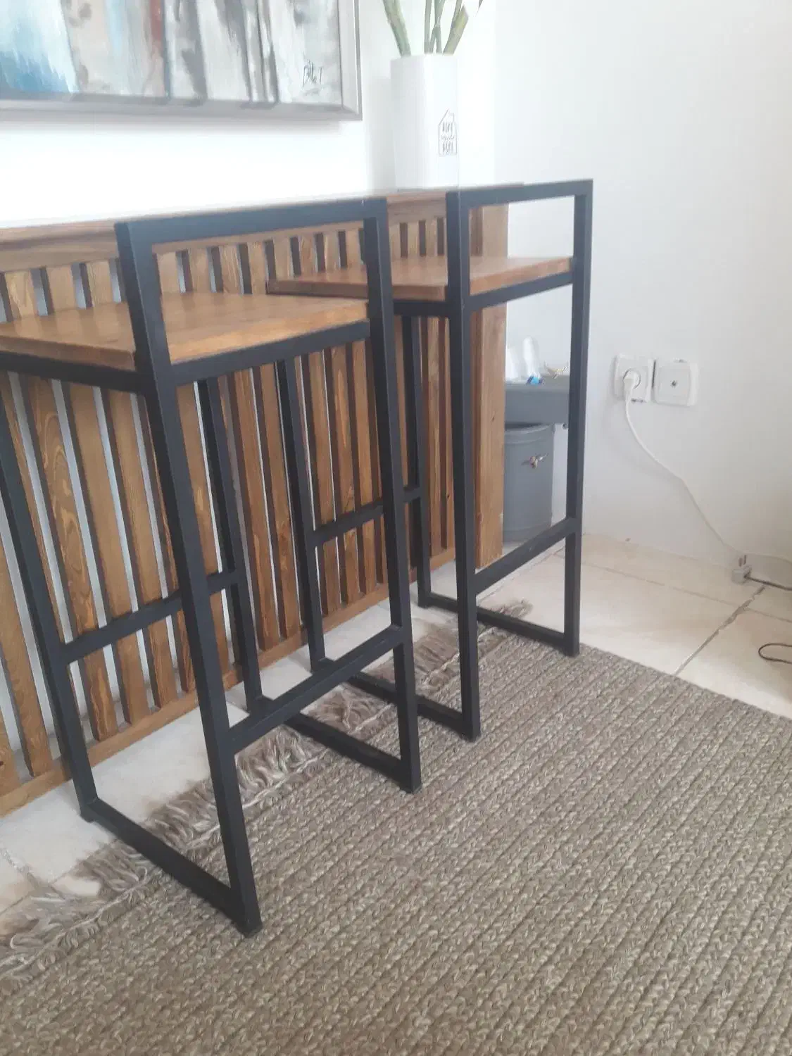 صندلی|صندلی و نیمکت|شاهینشهر, نبوت|دیوار