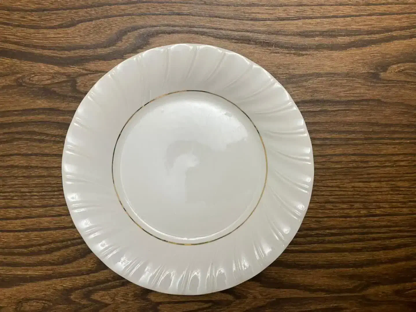 بشقاب چینی ایرانی|ظروف سرو و پذیرایی|فلاورجان, |دیوار