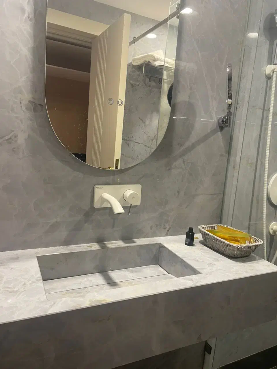 تاسیسات و لوله کشی|خدمات پیشه و مهارت|اصفهان, برازنده|دیوار