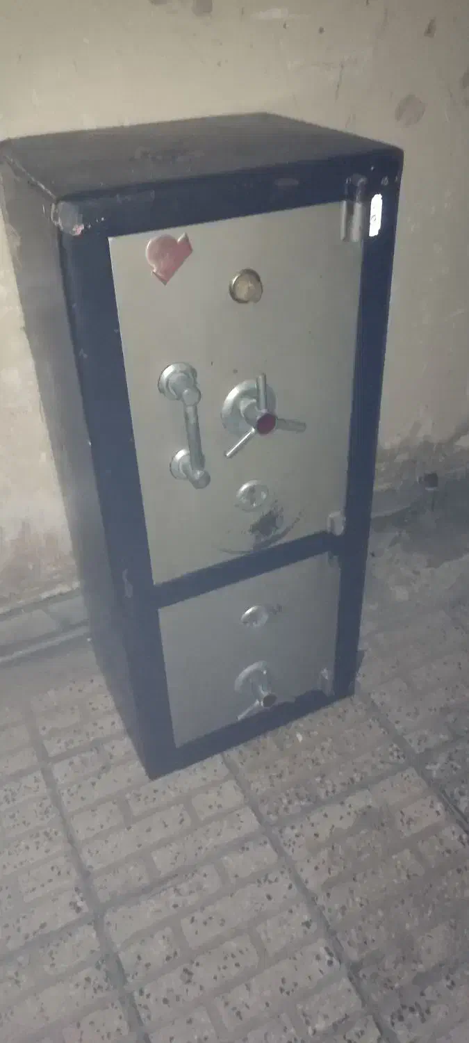 گاو صندوق ایران کاوه|فروشگاه و مغازه|سردشت, |دیوار