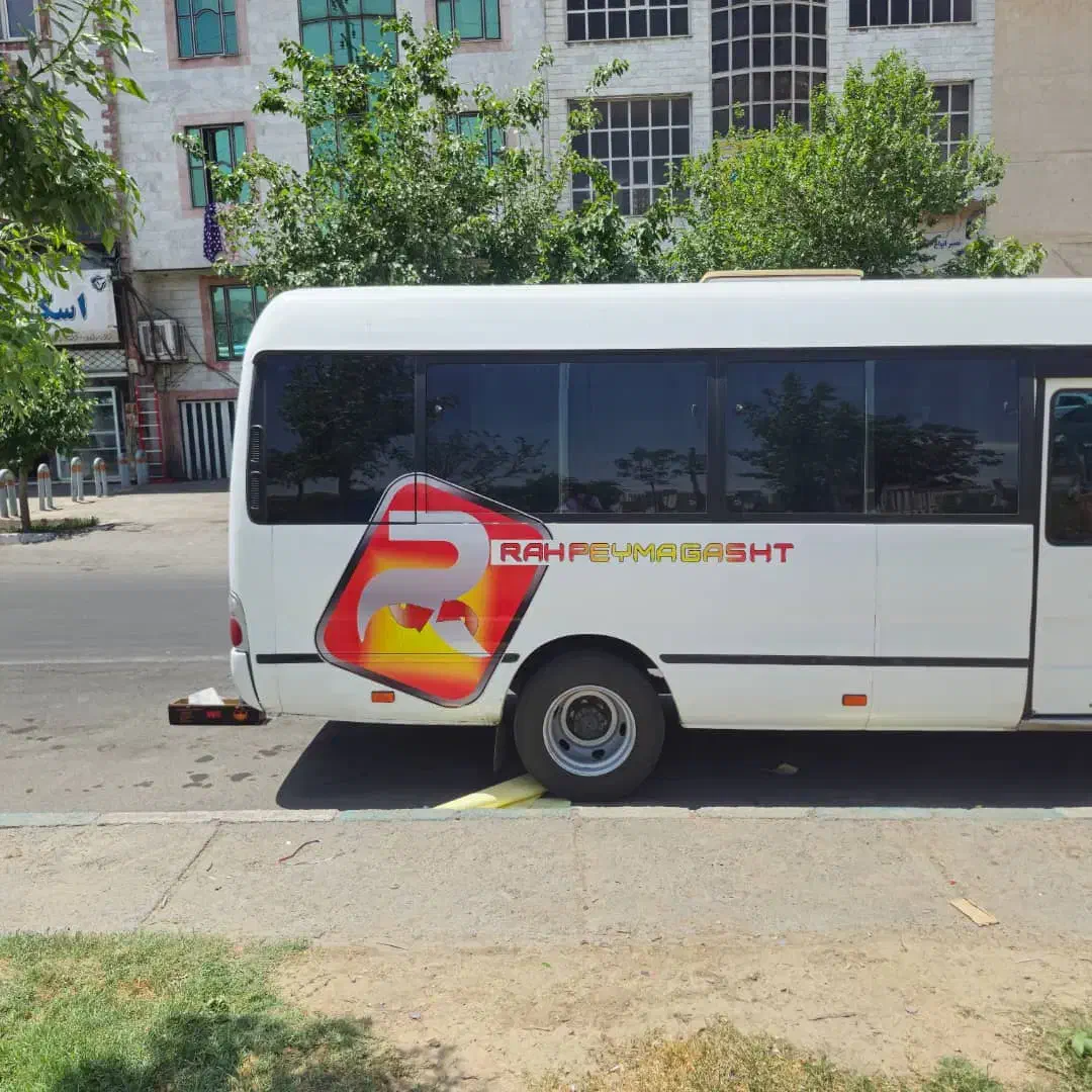 استخدام راننده مینی بوس ۳۰ روز کار|استخدام حمل و نقل|ری, علایین|دیوار