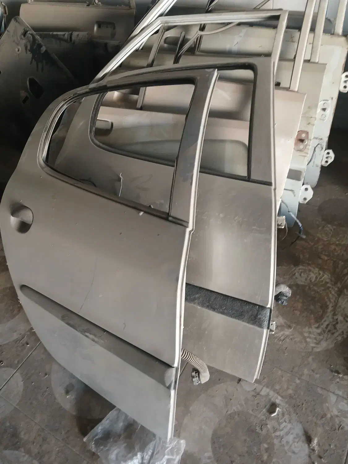 لوازم استوک خودرو|قطعات یدکی و لوازم جانبی|لنجان, |دیوار