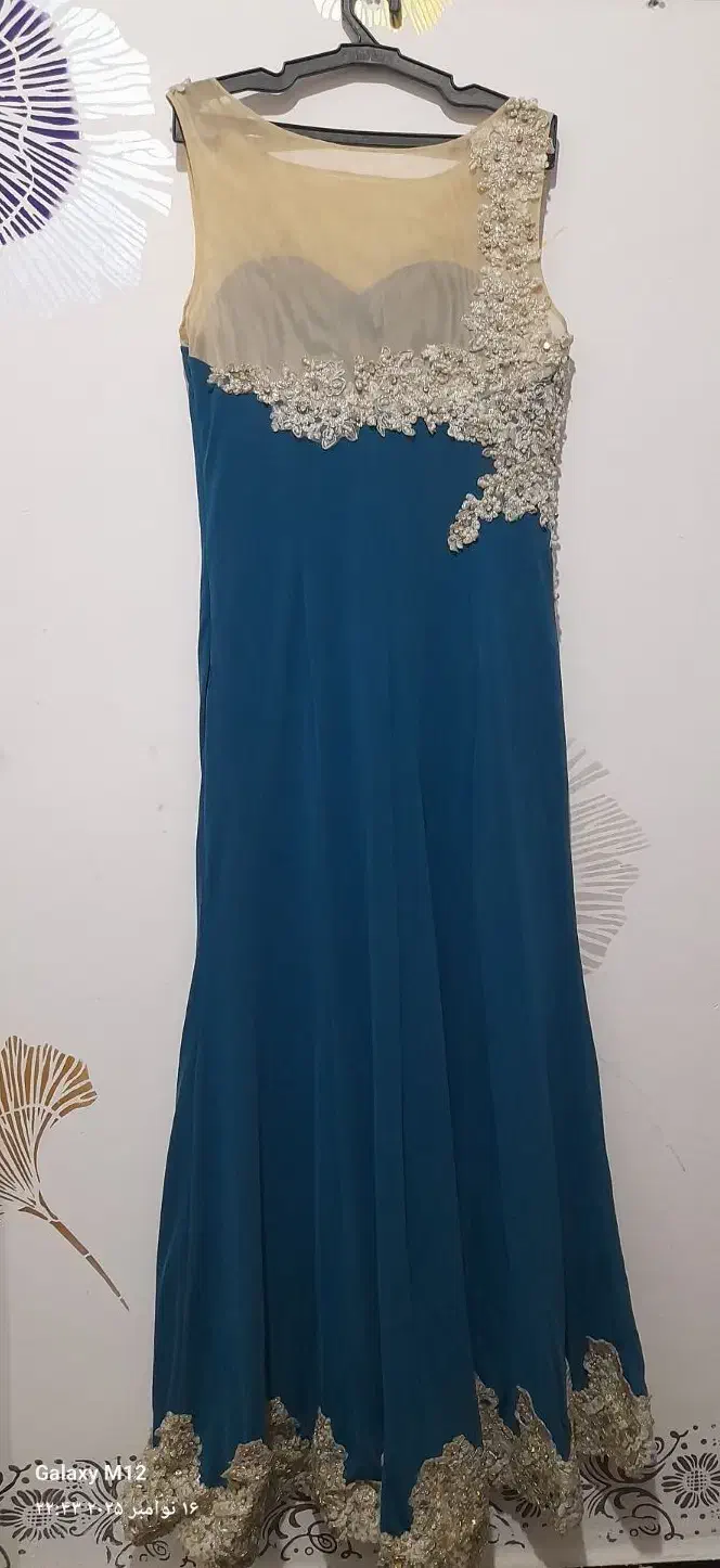 لباس مجلسی|لباس|اندیمشک, |دیوار