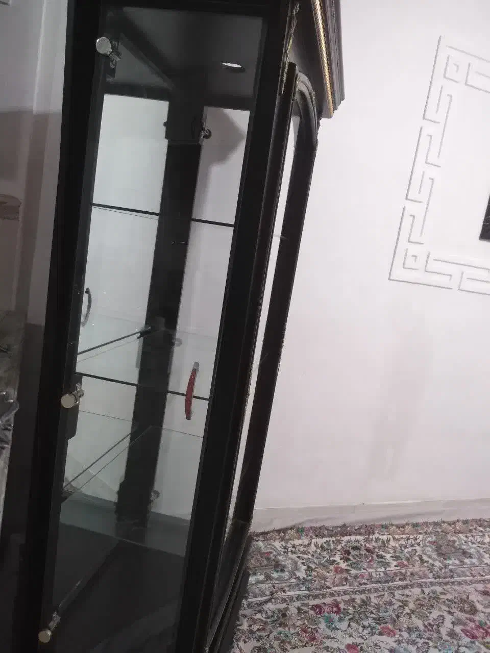 ویترین و زیر تلویزیون|بوفه، ویترین، کنسول|گلپایگان, |دیوار