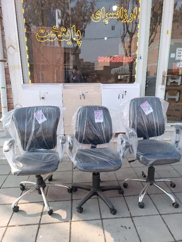 صندلی چرخدار مدیریتی|صندلی و نیمکت|نقده, |دیوار