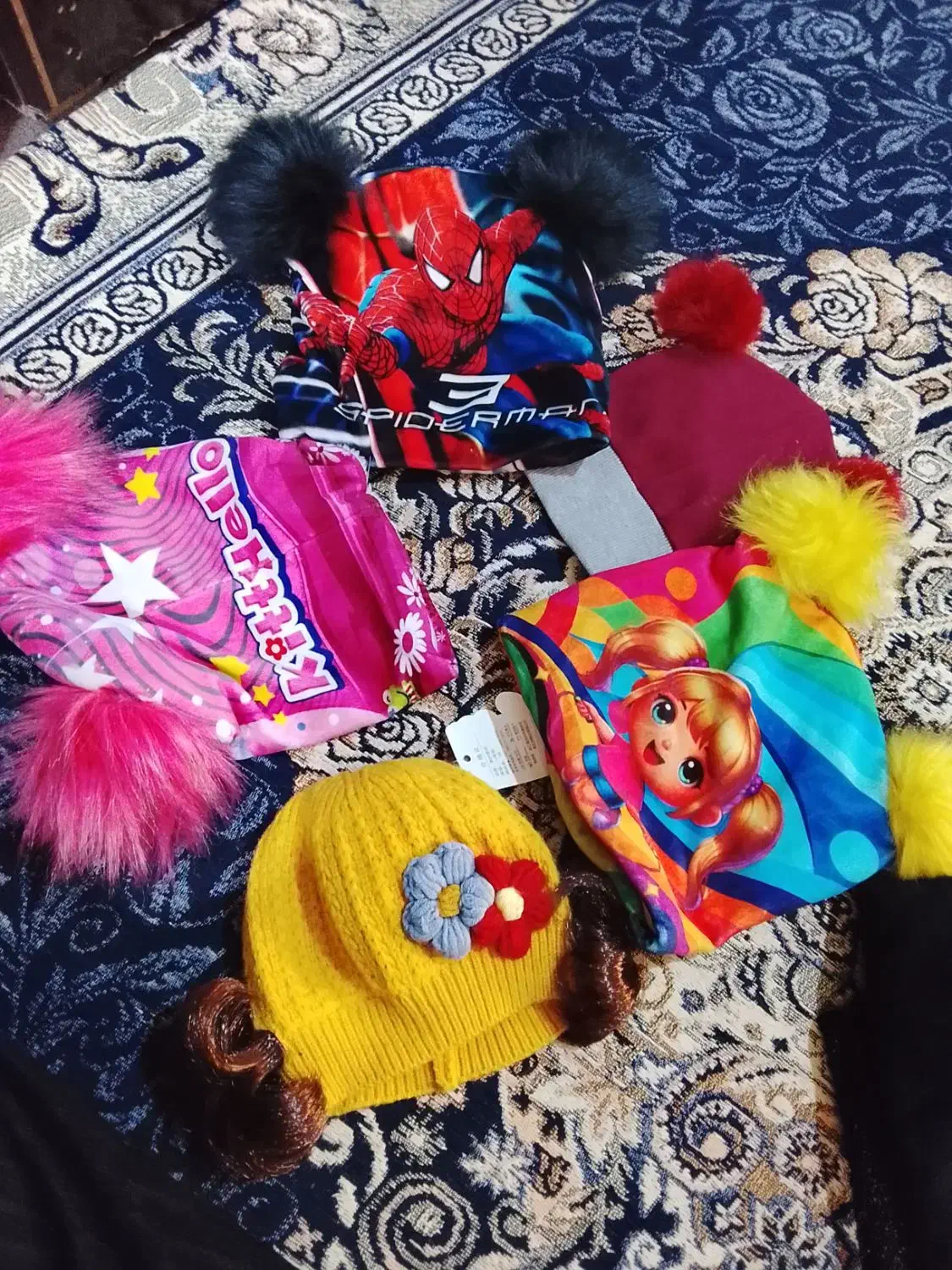 کلاه بچگانه دخترانه زمستانه|حراج|بهبهان, |دیوار